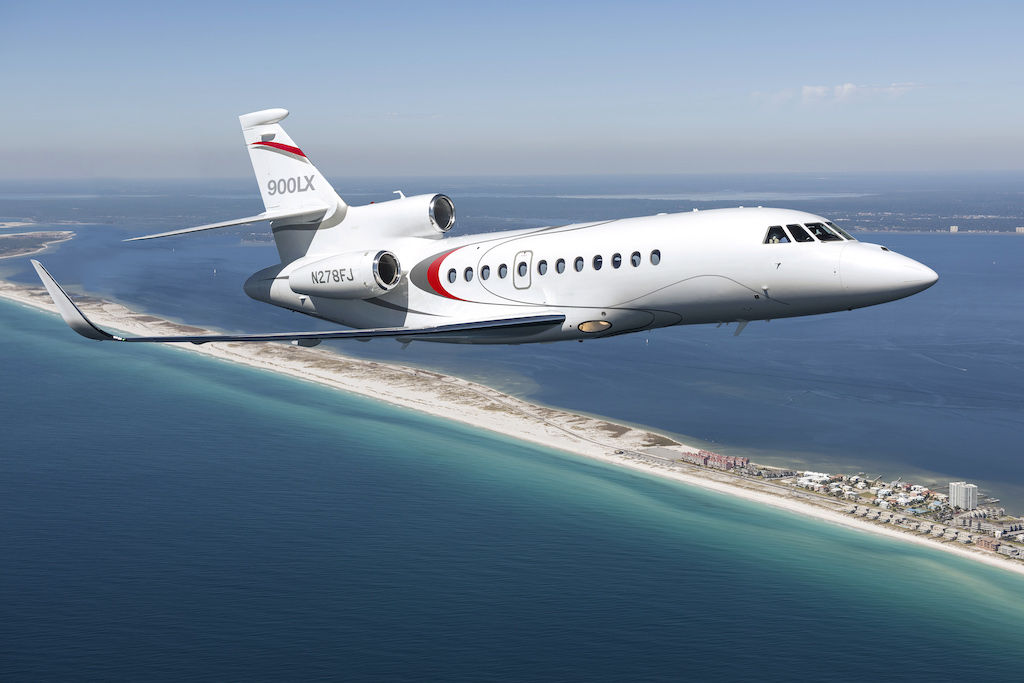 Falcon 900LX