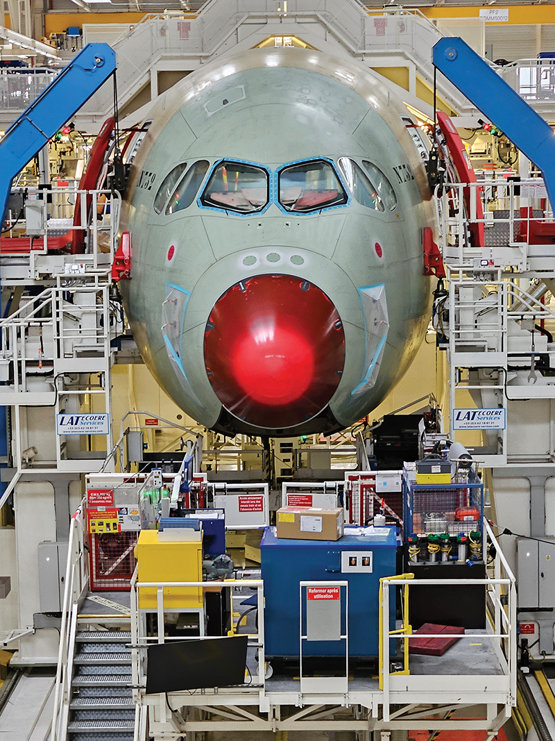 Airbus A350 assembly