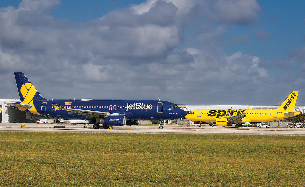 JetBlue and Spirit aircraft