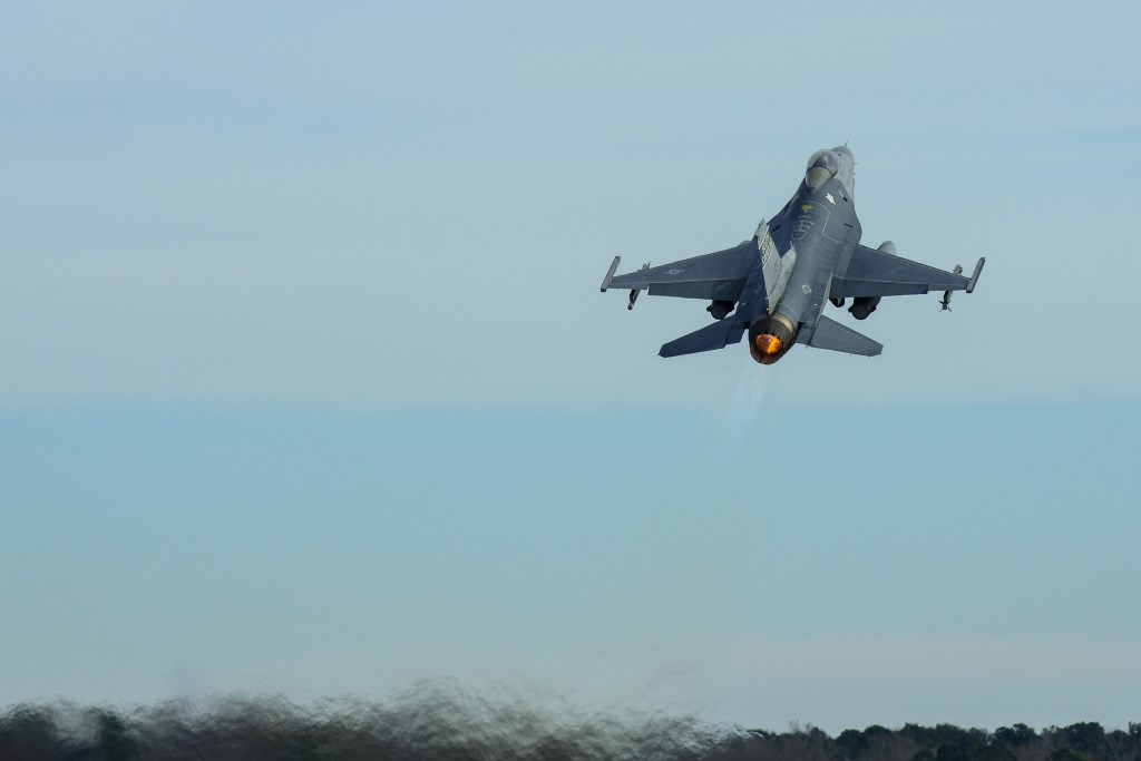 F-16