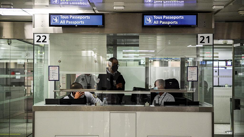 airport passport control 