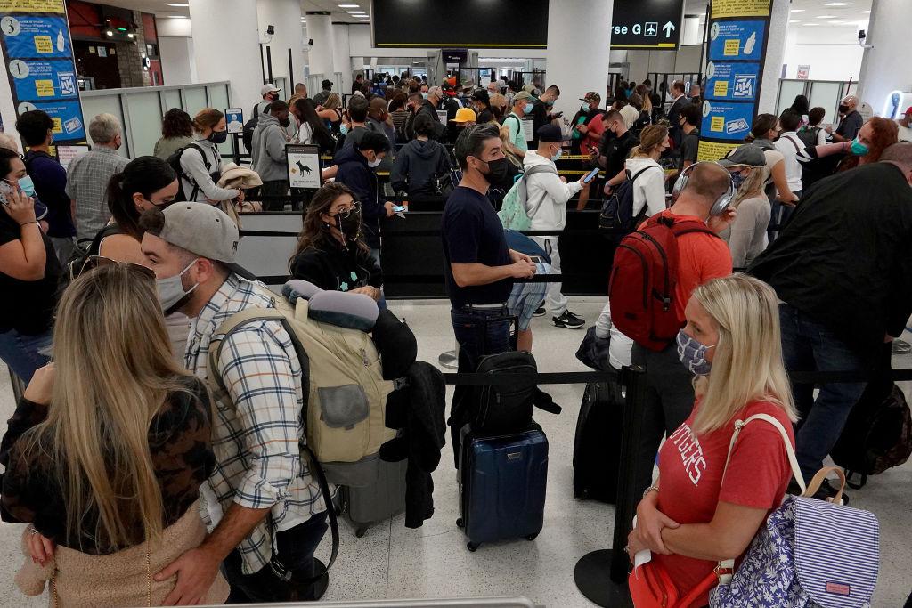 Thanksgiving passengers Miami 2021