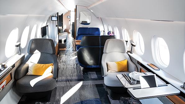 Falcon 10X cabin