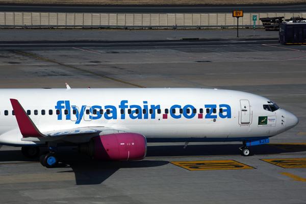 FlySafair 737-800