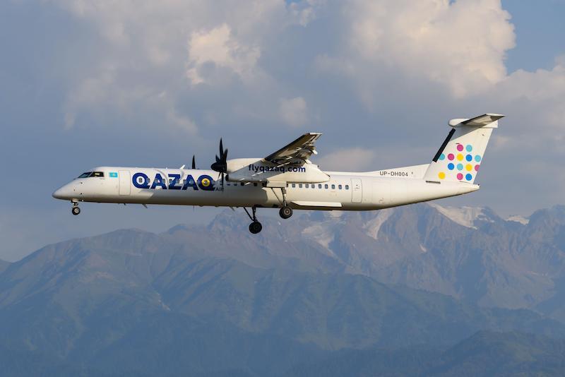 QAZAQ AIR dash 8-400