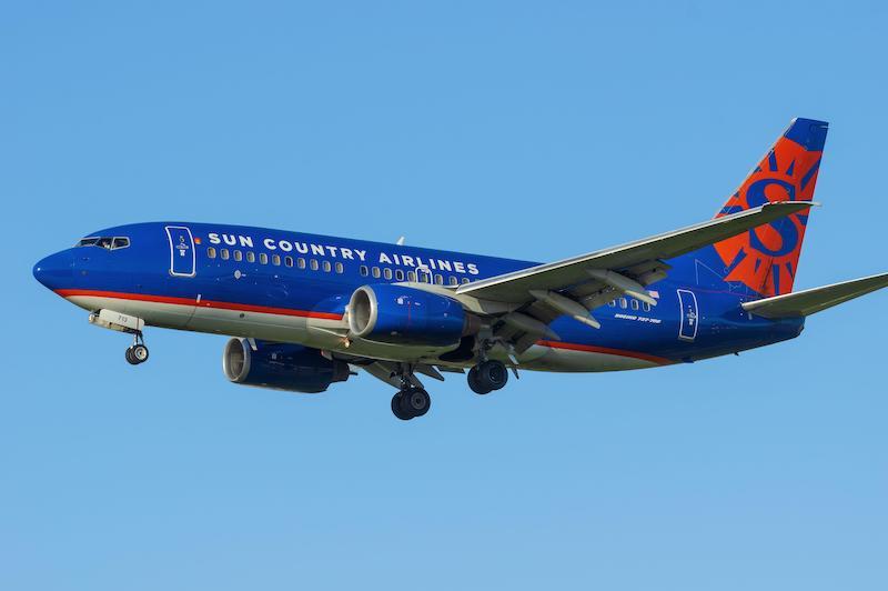 sun country airlines boeing 737