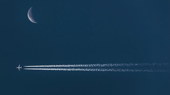 aircraft contrails