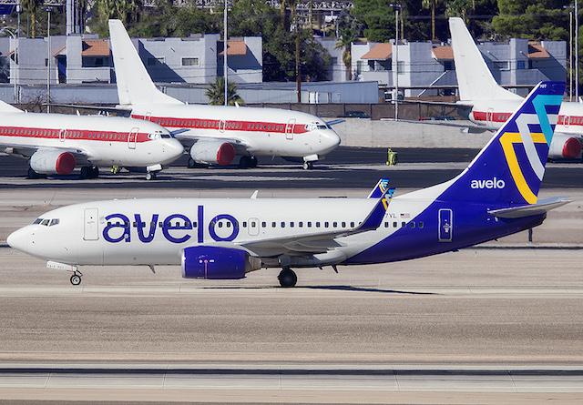 Avelo 737-700