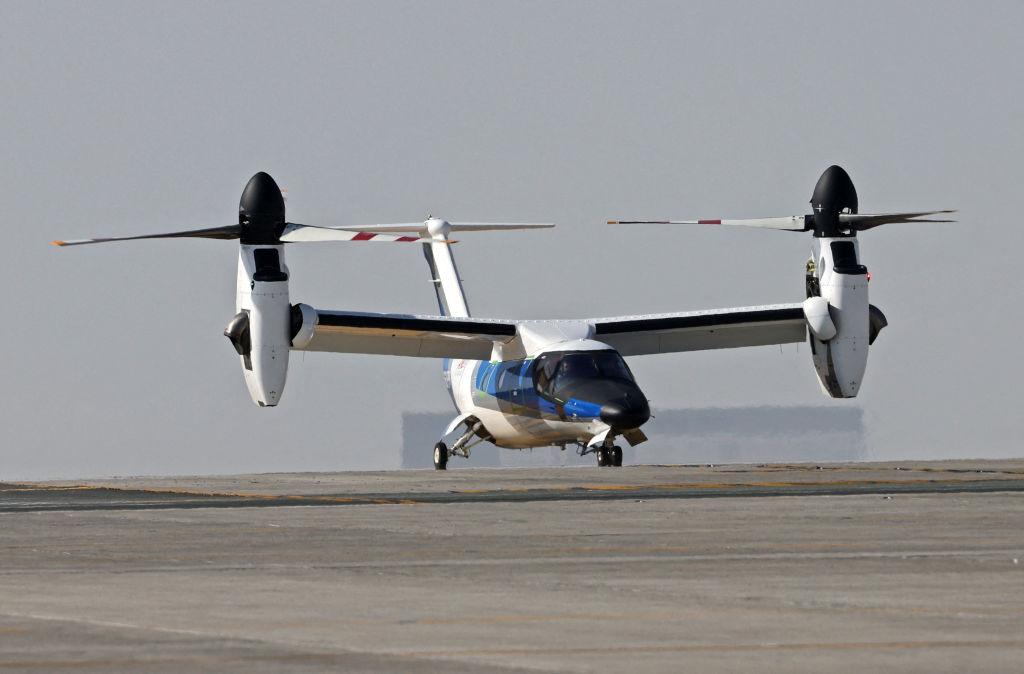 AW609