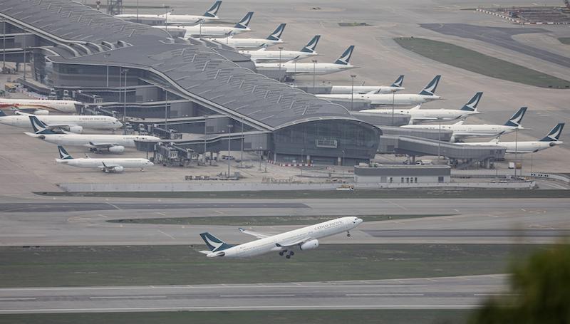 cargo jet at hong kong airport