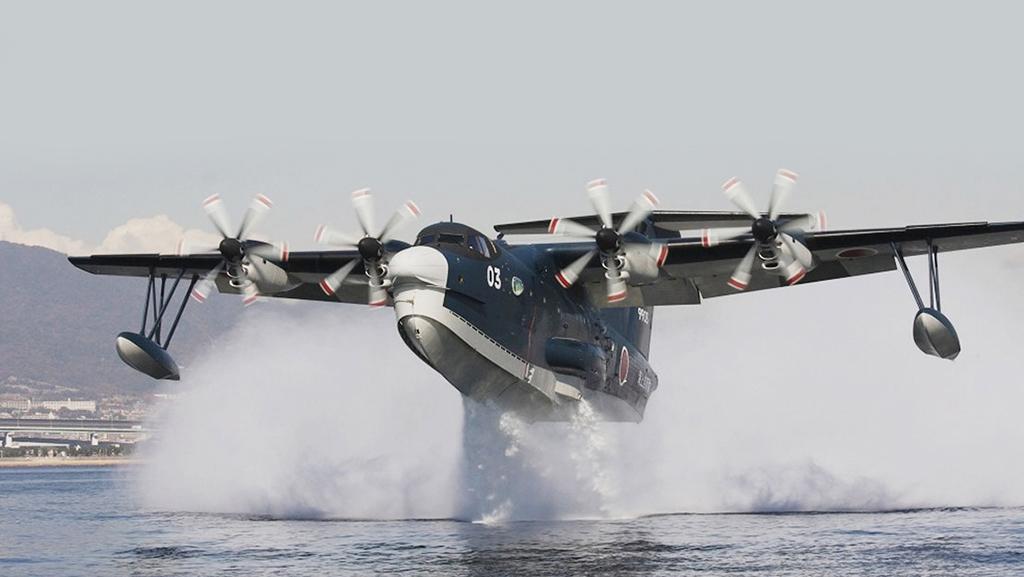 Shinmaywa US-2 over the water