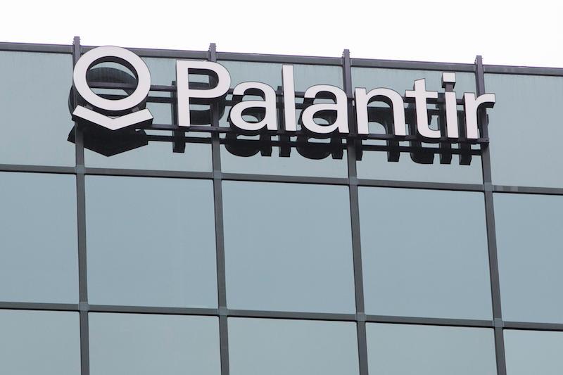 palantir logo