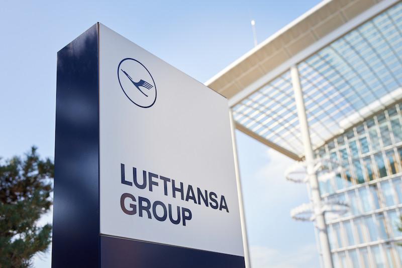 lufthansa group hq logo