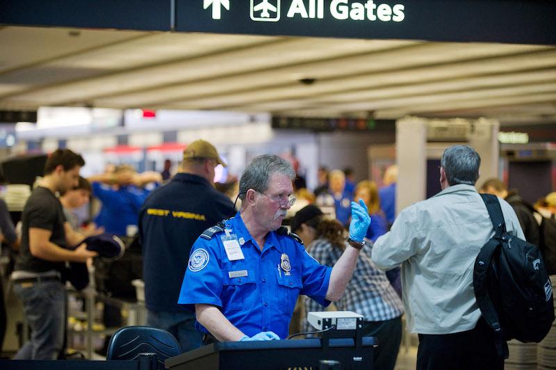 TSA officer at PIT