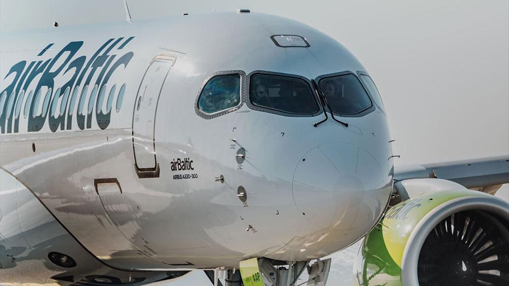 airBaltic Airbus A220-300