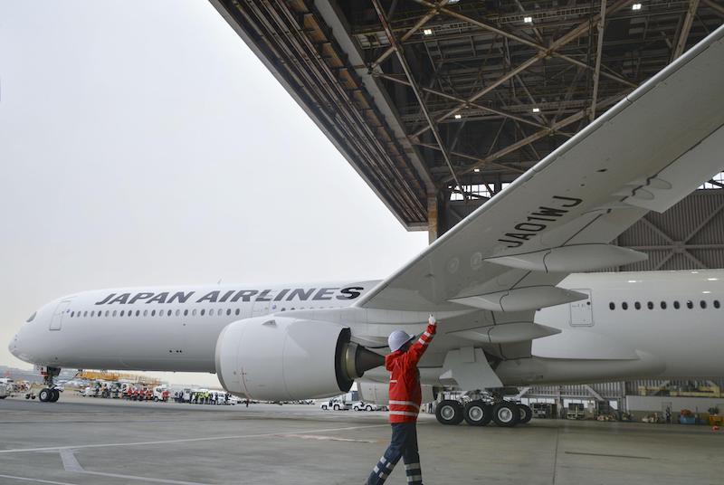 japan airlines A350-1000