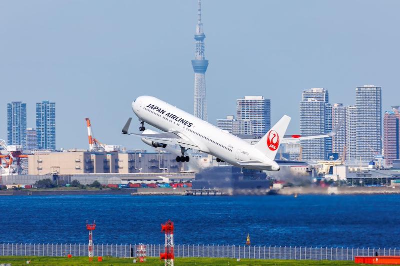 JAL 767