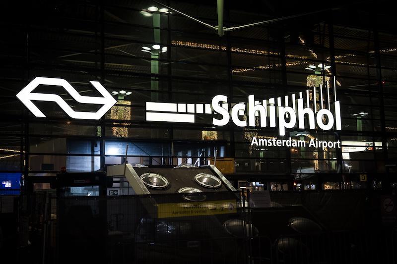 schiphol airport sign