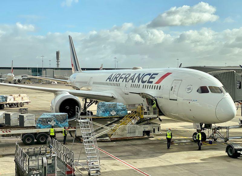 air france jet on tarmac