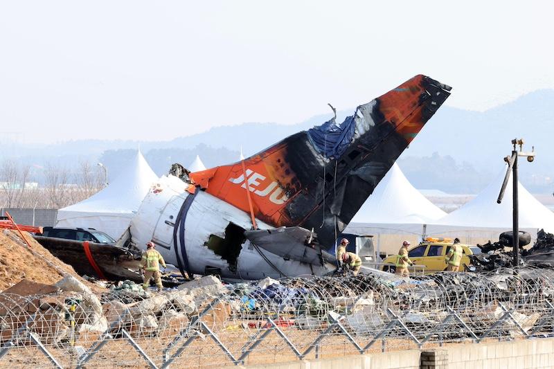 Jeju Air 737 crash scene