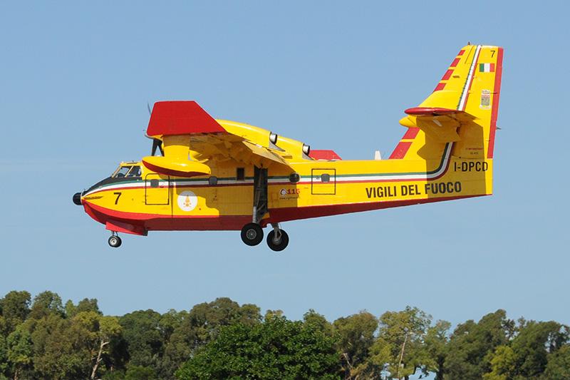 cl-415 for italy fire service