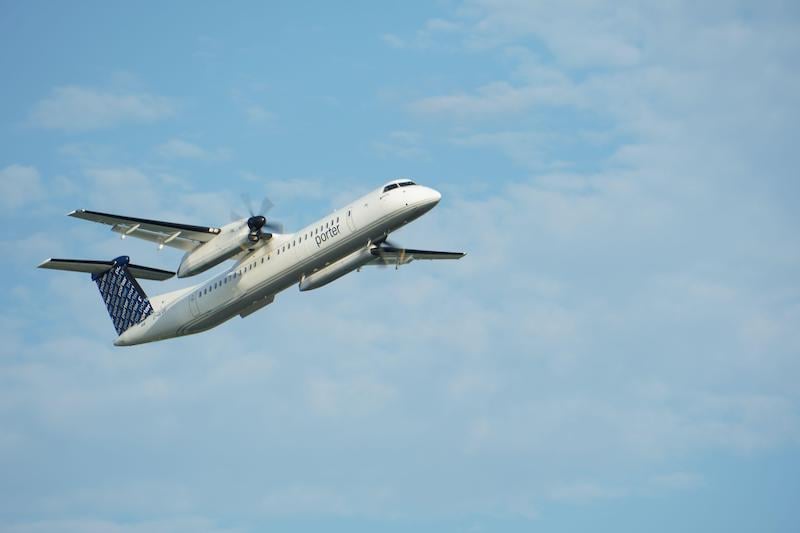 Porter Airlines Dash 8 - 400