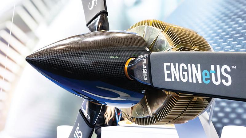 Safran ENGINeUS 100B1 close-up