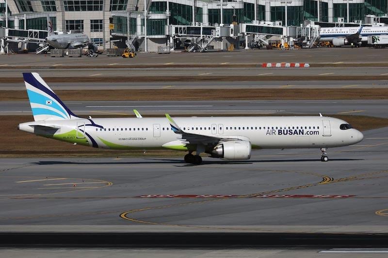 AIR BUSAN AIRBUS A321 NEO at ICN