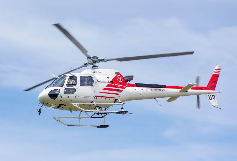 H125 helicopter at Christmas Show Parade, Canterbury A&P Showgrounds, Wigram, Christchurch (Ōtautahi), Canterbury, New Zealand Contributor: Greg Balfour Evans / Alamy Stock Photo