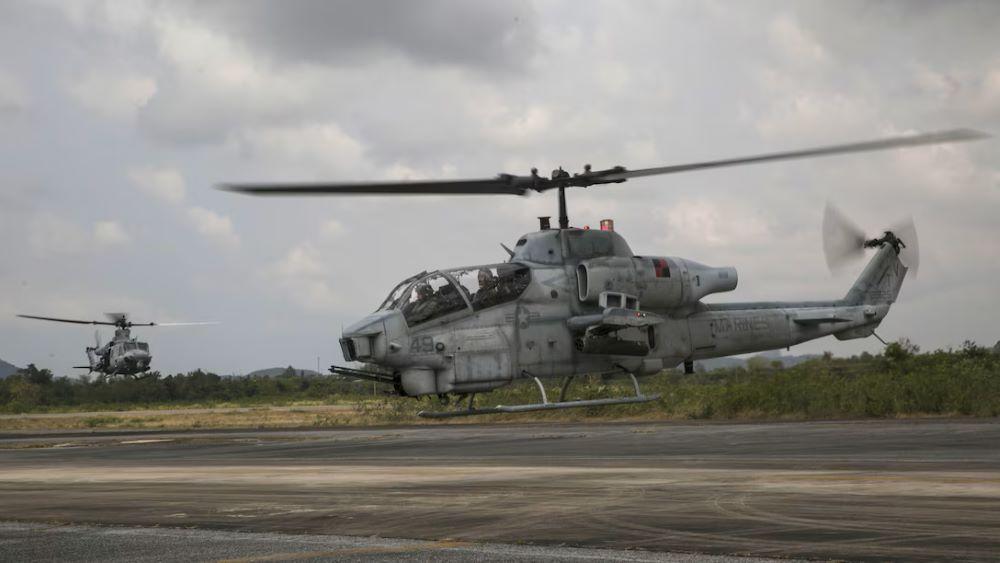 Marine Corps UH-1Y and AH-1Z. Credit: U.S. Marine Corps