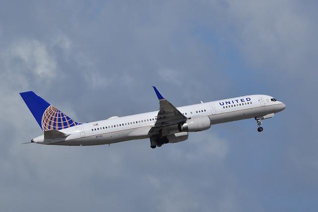 Boeing 757 United