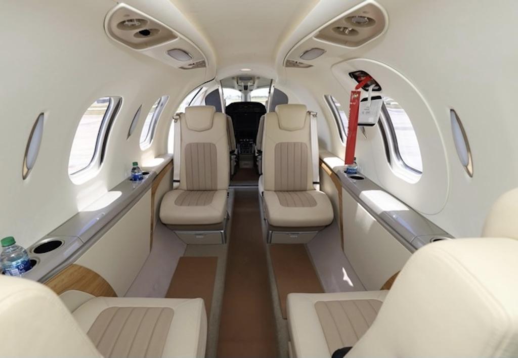 HondaJet Elite cabin