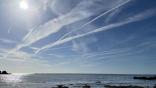 contrails