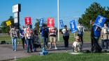 Striking Textron workers