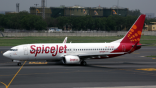 SpiceJet 737-800