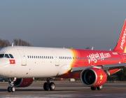 Vietjet Airbus A321neo on runway